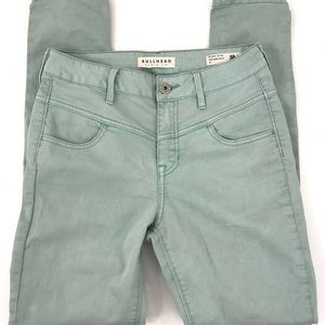 ✨Bundle 5 for $25 🏷
Bullhead High Rise Jeans Mint